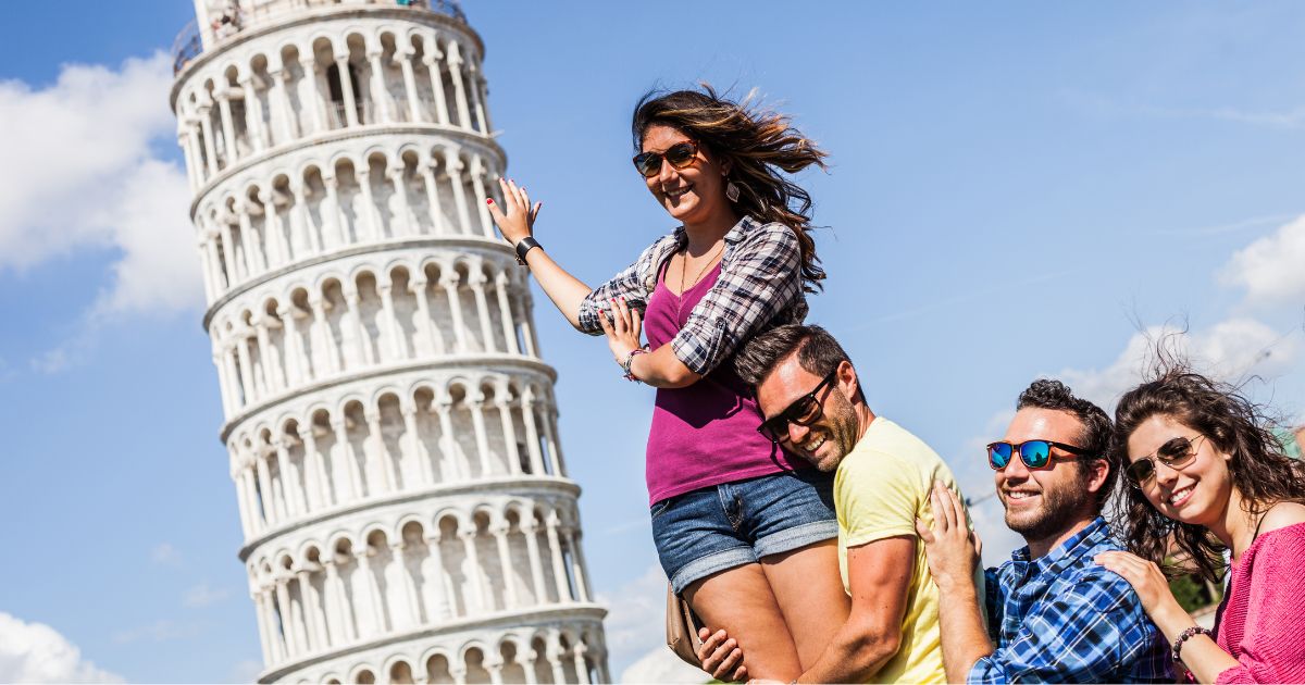 Visitare la Torre di Pisa senza valigie o borsoni