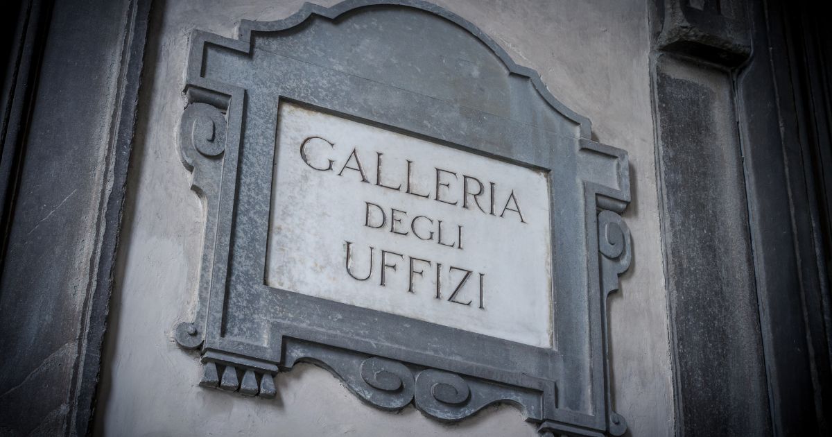 Regolamento bagagli Uffizi: dove lasciarli prima di entrare